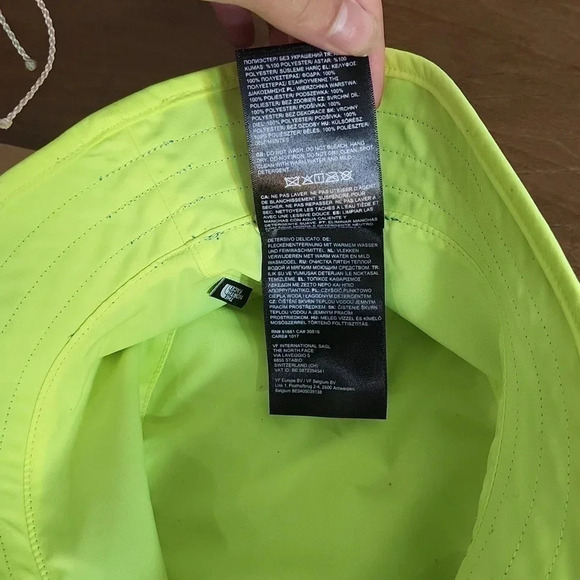 NWT Kids The North Face Bucket Hats! There Are Two Hats Available! - Picture 5 of 11